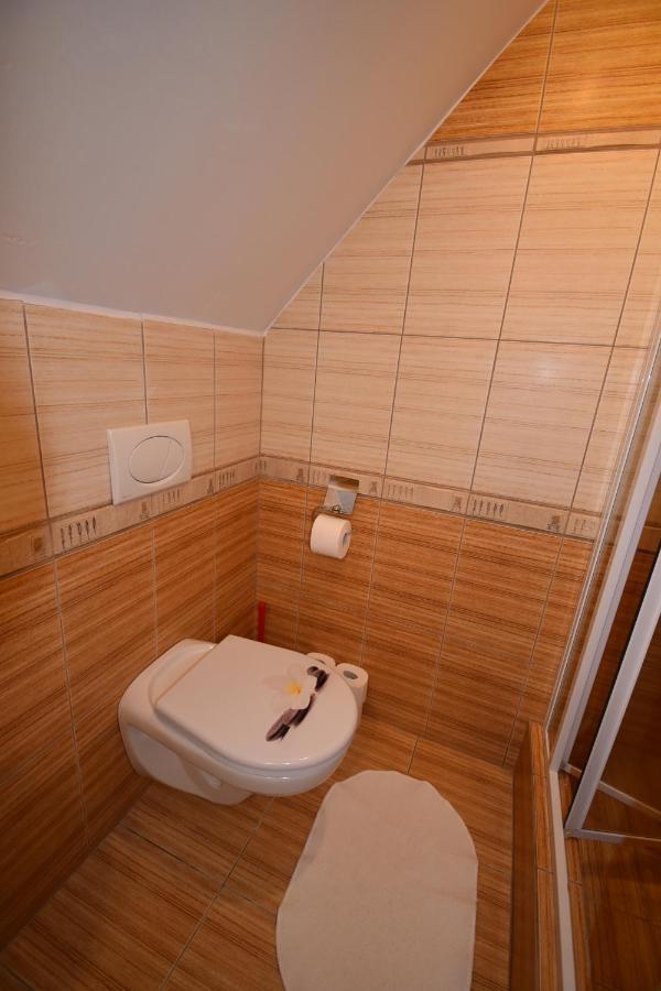 Apartmany Snezenka เดชท์เน ออร์ลิซกี โฮราค ภายนอก รูปภาพ